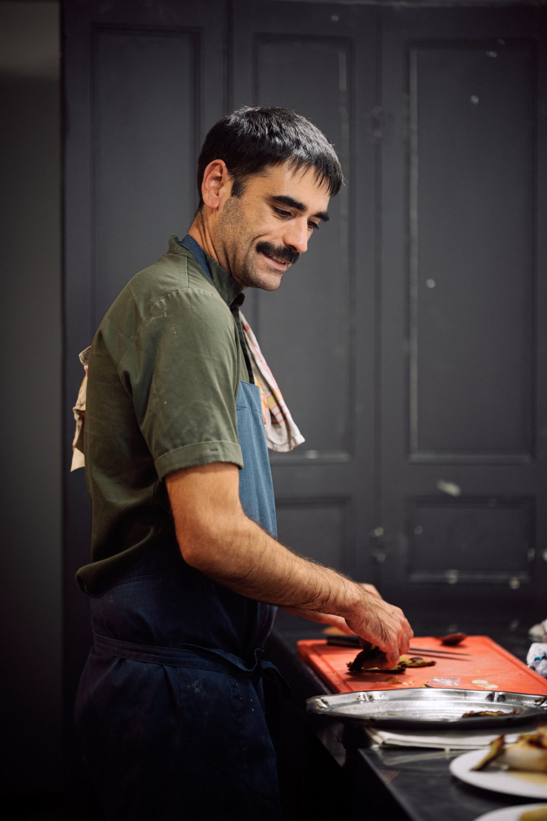 Le chef Guillaume Susin en cuisine